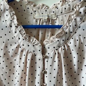41 Hawthorn Women’s sleeveless polka dot blouse
